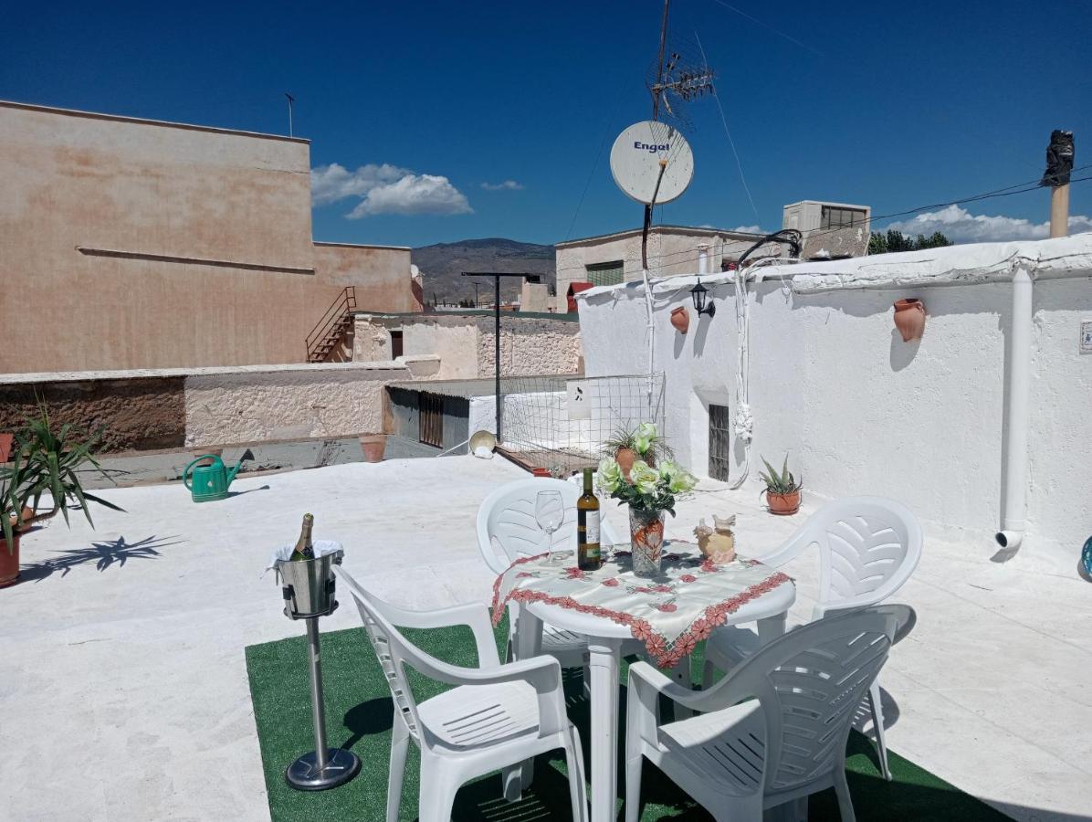 Charming House In Illar With Mountain View And Balcony Villa Exterior photo